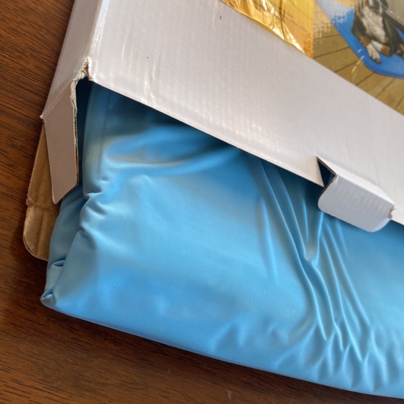 COPY - BNWT LARGE DOG COOLING MAT - Picture 3 of 3